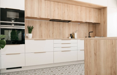 ristrutturazione cucina moderna Milano isola marmo